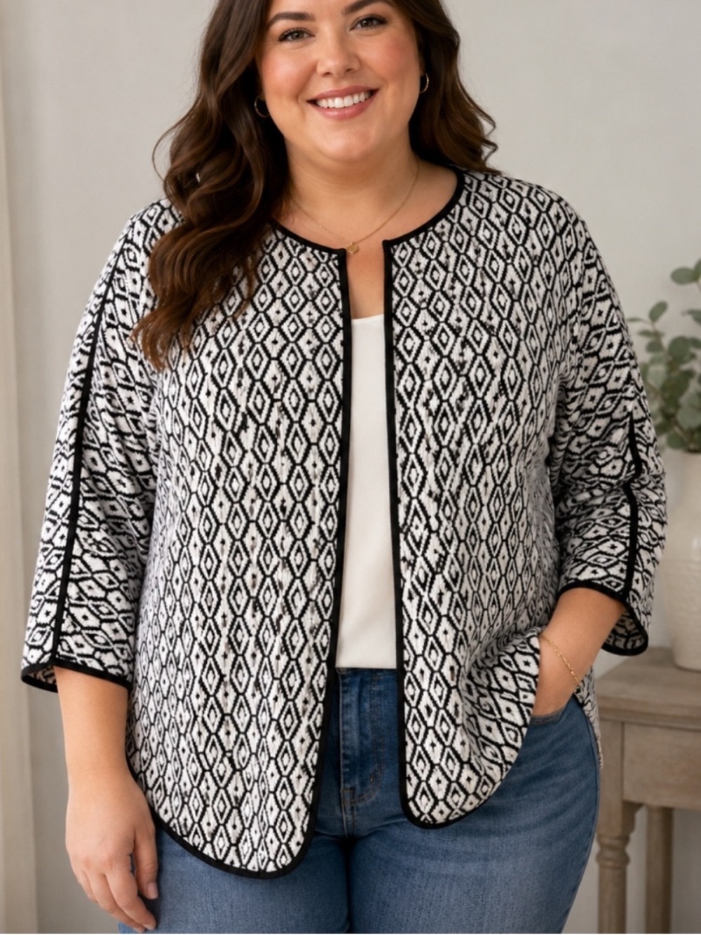 Denim & Company Black & White Diamond Pattern W/ Black Trim Size Large